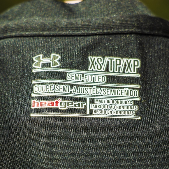 Under Armour heatgear top - Picture 7 of 7
